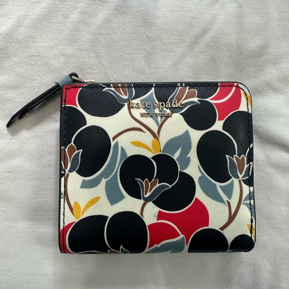 Kate Spade Blue and Red Wallet with Bold Floral Design